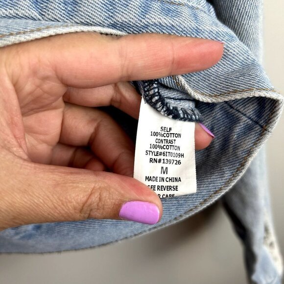 Kendall & Kylie light wash jean jacket medium‎ - Picture 5 of 9